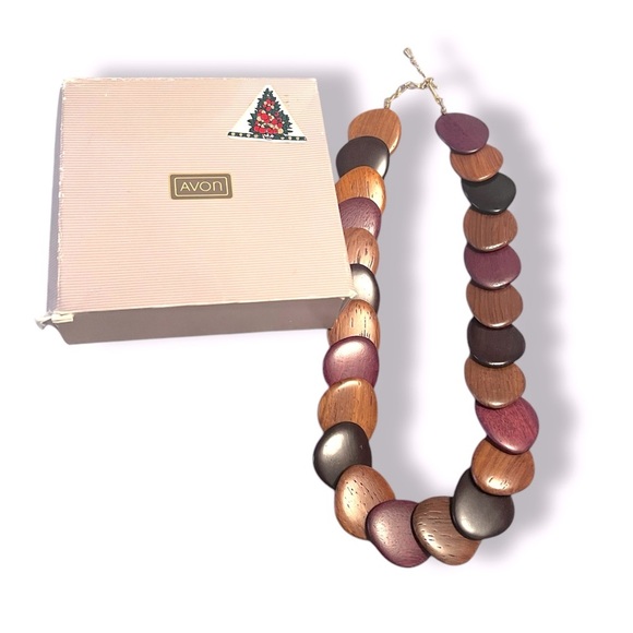 IOB - Vintage - 80s Avon Subtle Hues Wooden Necklace - Picture 1 of 4